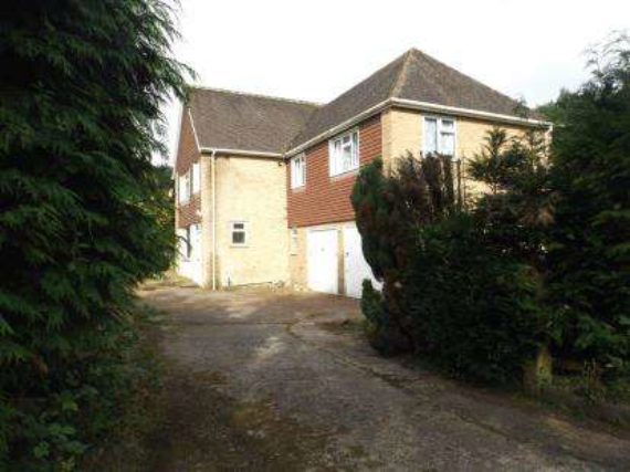 5 Bedroom Detached